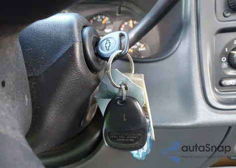 2004 Chevrolet Silverado K1500 from USA, damaged, VIN 1GCEK14V04E109403